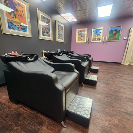 New Salon! Raven and Rose Beauty Parlour is looking for Fun Hair Artists to join our growing salon