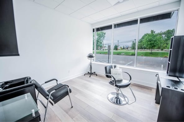 Luxury Salon Suites for Rent! $275/week