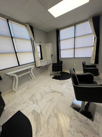 Luxury Salon in Cypress