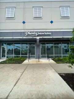 Phenix Salon Suites – Fruitville Commons