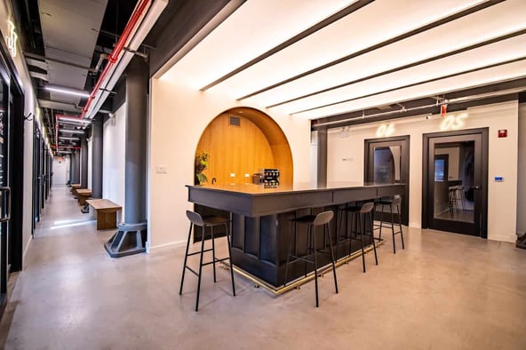 Sola Salon Studios in Brooklyn, NY – Salon Suite for Rent