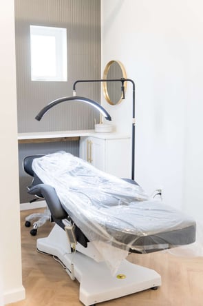 Lash suite for rent in Kentucky
