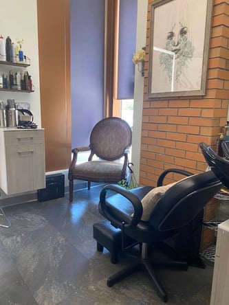 Sola Salon Studios in Lakewood, CO – Salon Suite for Rent