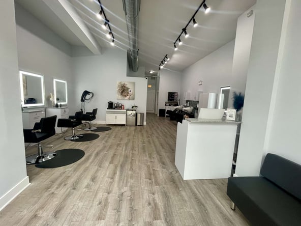Eminere Hair Extensions And Salon