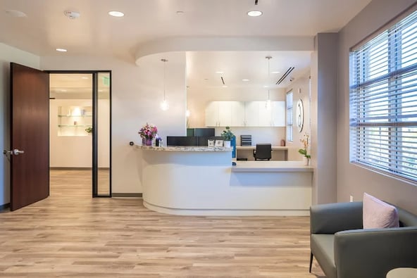 Lash Artist/Brow artist wanted room rental in Medical spa in San juan capistrano