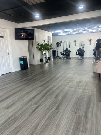 Booth Rental in Kissimmee | All Utilities & Amenities Included