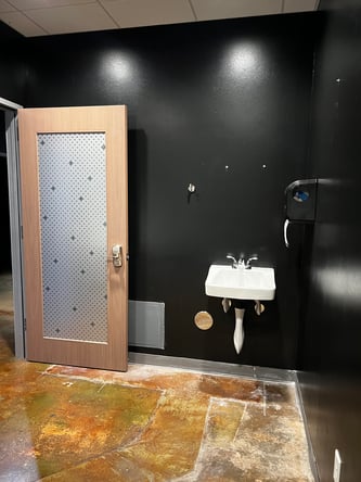 Room for Rent in the Heart of Midtown!