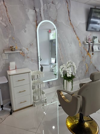 Private Stylist Chair in Modern Salon in heart of Fort Lauderdale