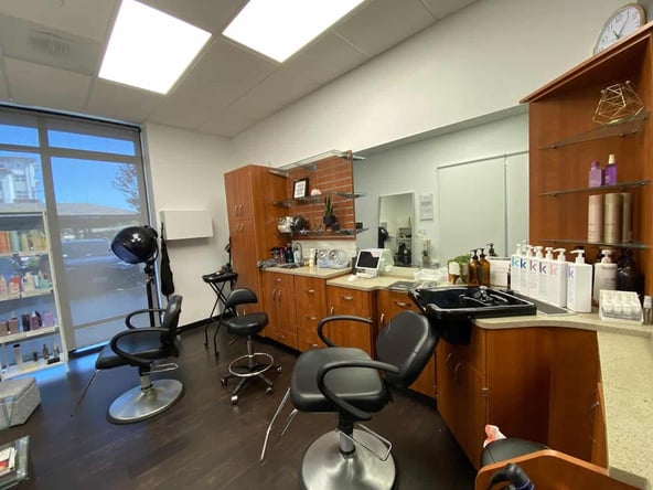 Sola Salon Studios in Fremont, CA – Salon Suite for Rent