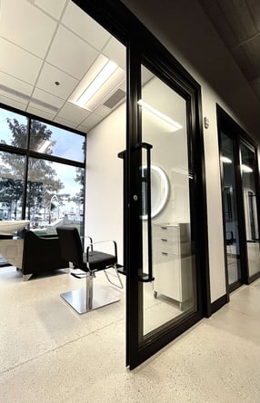 NEW, Private Luxury Salon Suite in Downtown Columbus!