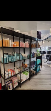Stations for Rent- Blonde Culture Salon