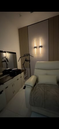 Beauty Spaces for Rent – Nail, Brow/Makeup & Private Room | West Hollywood