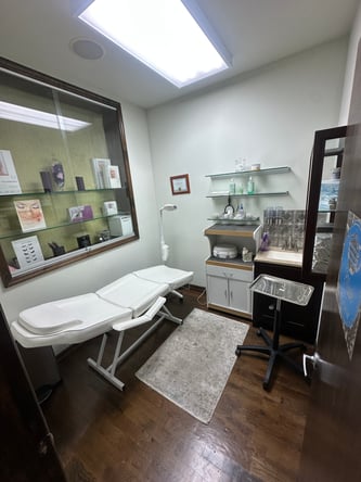 Two Private Salon Rooms Available for Rent
