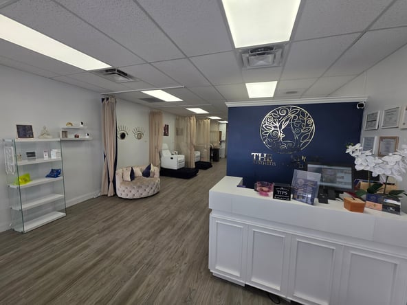 Beauty Stations & Private Rooms for Rent – East Boca Raton