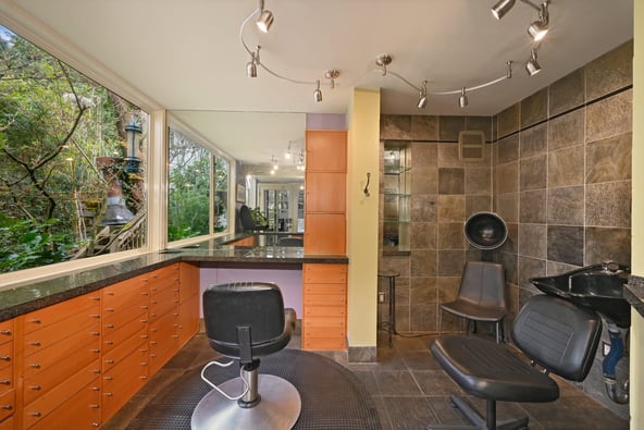 Private Salon Suite for Rent — Fully Equipped & Move-In Ready