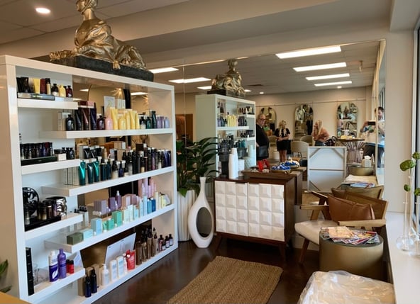 STYLING STATIONS AVAILABLE FOR RENT