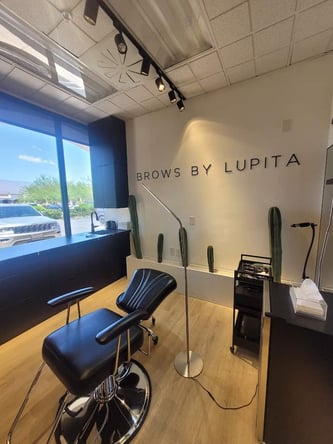 Sola Salon Studios in La Quinta, CA – Salon Suite for Rent