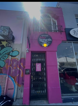 Professional Salon Station on Melrose. Daily or Weekly