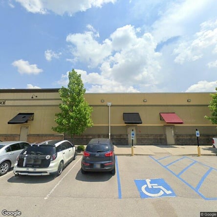 Sola Salon Studios in Noblesville, IN – Salon Suite for Rent