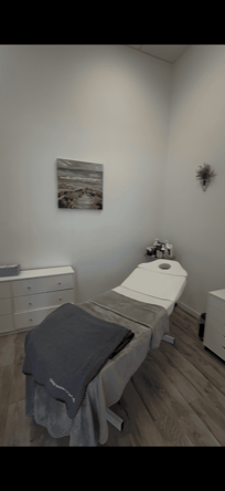 BEAUTICIAN SPACE FOR RENT