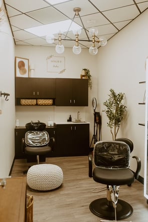 MY SALON Suite in Holly St Thornton, CO – Salon Suite for Rent