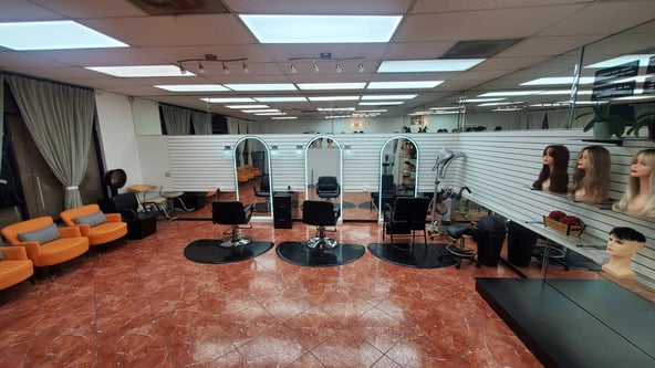 💇 Salon Chair Fullerton–1Chair $175/Weekly, Half Salon(3Chairs+2 ShampooBowls)$325/Weekly