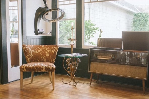 Charming Salon Station in Victorian House- South Pasadena