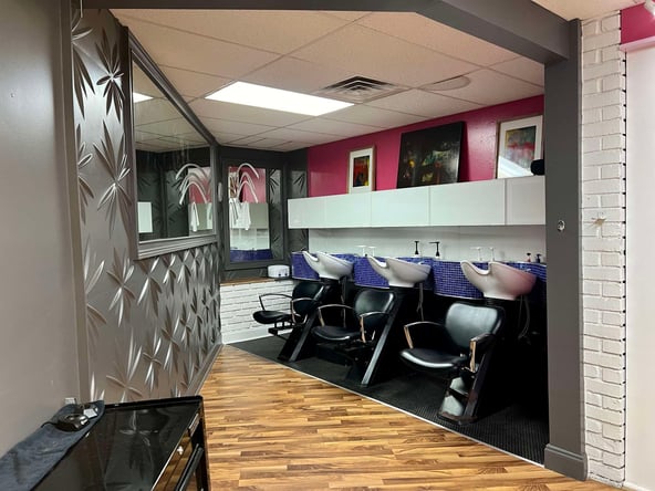 Established Salon between Buckhead and Midtown seeks established Stylist.