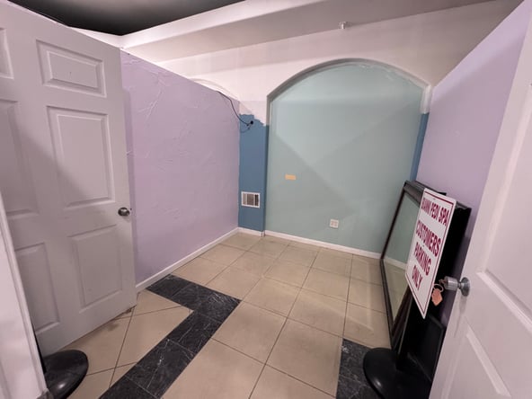 Lash/Facial Room for rent in Riverside Nails spa