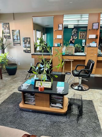 Salon for Rent | Downtown Stockton