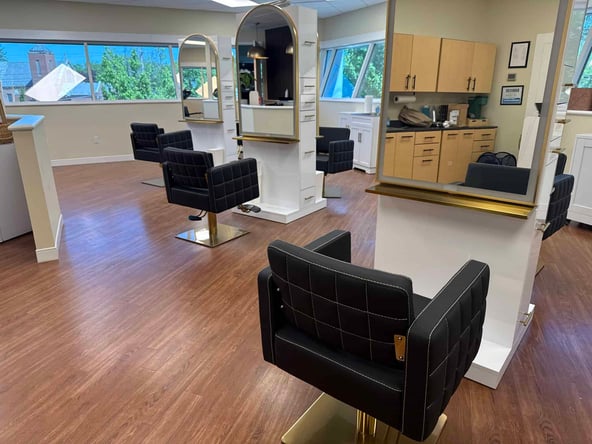 Luxury Chair Rentals in Denville, NJ – Main Highway Location