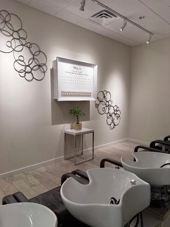 Chair Rental in High End Luxury salon (G2 Backstage Salon and Spa)