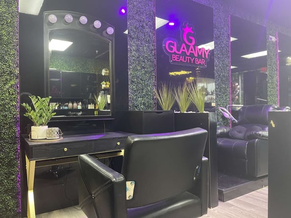 Nail Booth for Rent in Orlando
