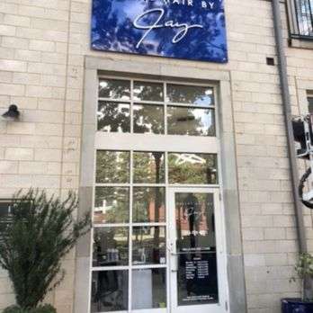 Hair Salon in Uptown Dallas – Chair for Lease