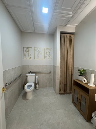 Luxury Private Beauty Chair for Hair/Skin – Daily Rental | Weymouth, MA