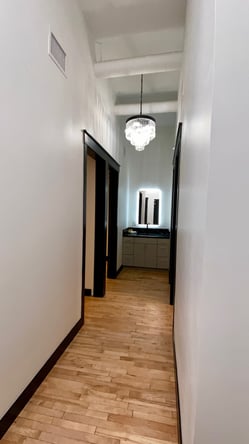private studios for rent 6 months-1 year lease