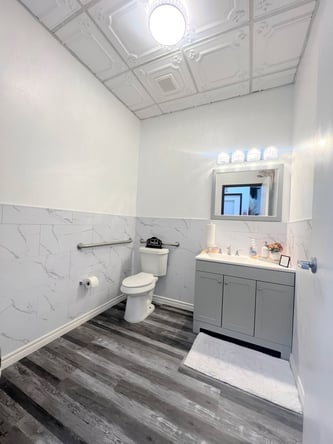 salon spa suites Arlington Tx