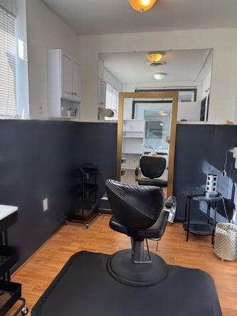 Furnished Suite for Daily Rent in Parkville