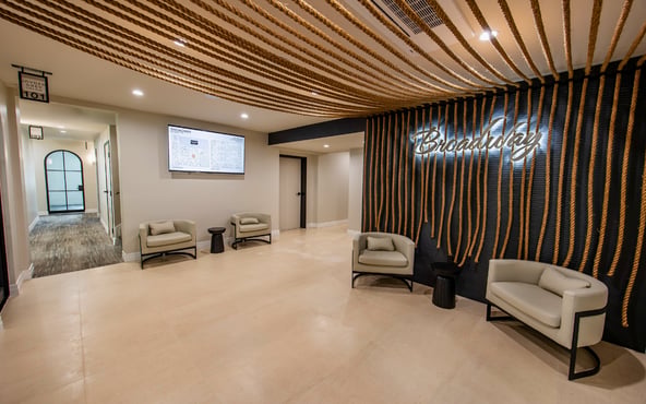 Window Suites for Beauty Pros in La Jolla Village