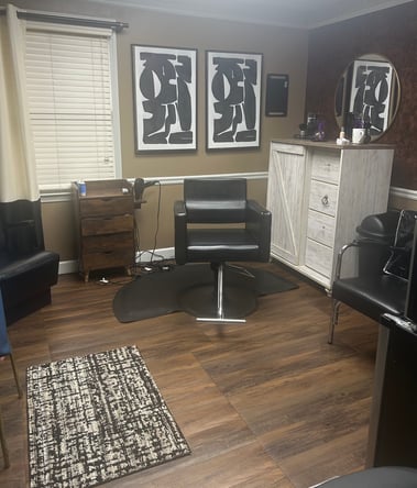 Private Suite and Daily Rental Available!