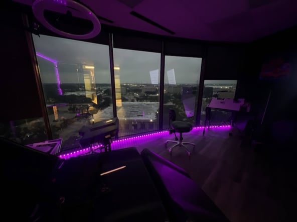 High-Rise Tattoo Studio Space