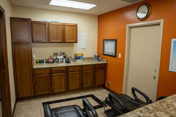 Salon Chair for Rent – Burbank