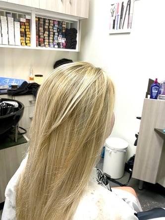 Sola Salon Studios in Ashburn, VA – Salon Suite for Rent