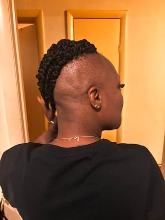 Sola Salon Studios in Waldorf, MD – Salon Suite for Rent