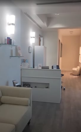 esthetic room for rent.