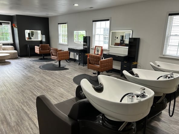 REBEL BEAUTY CO: Chair Rentals & Private Suite in Raleigh