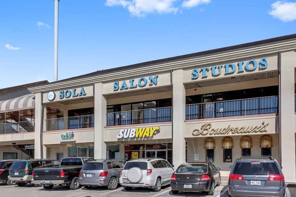 Sola Salon Studios in Metairie, LA – Salon Suite for Rent