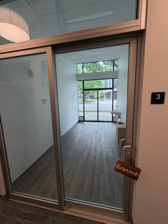 Salon Suites at Grand St Seattle – Built-In Client Base | 30% Off May Move-In