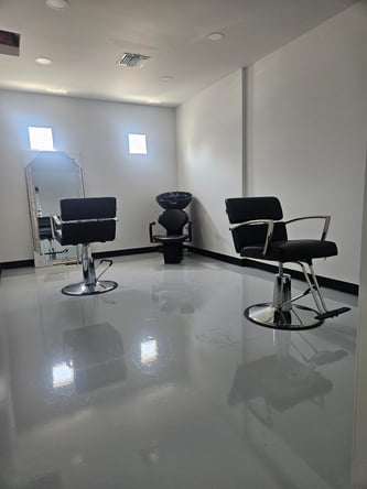 Brand New Salon Suites Available