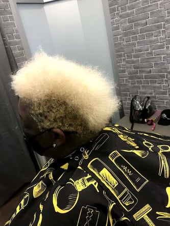 Sola Salon Studios in Hoover, AL – Salon Suite for Rent